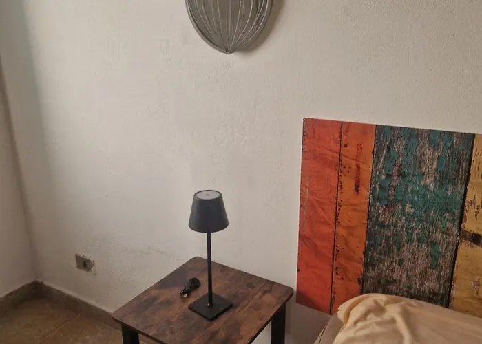 Nyaraló Nina's House , 1 *