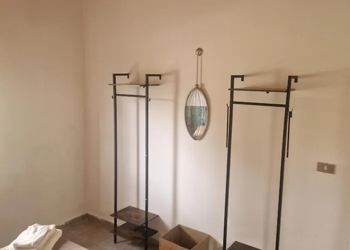 Nyaraló Nina's House , 1 *